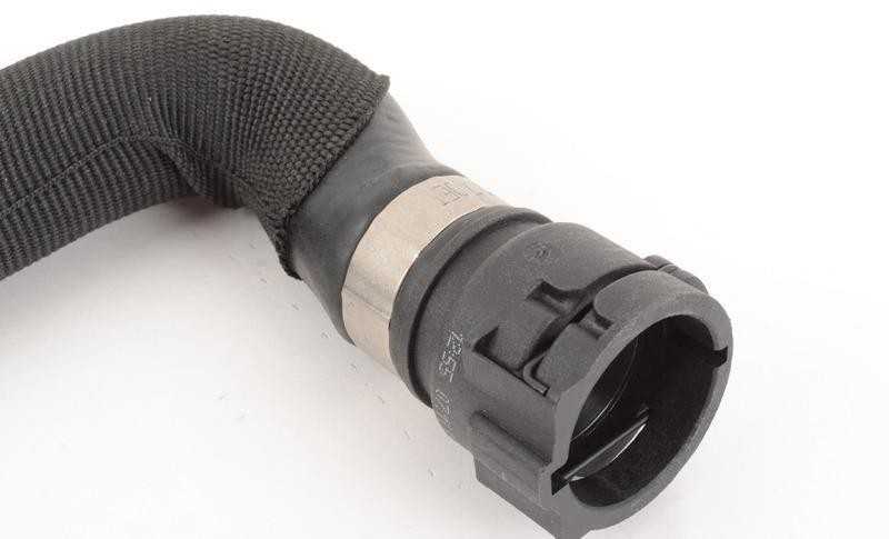 Originalus BMW E60 E61N E63 E64 radiatoriaus aušinimo vandens žarna OEM 11537834117