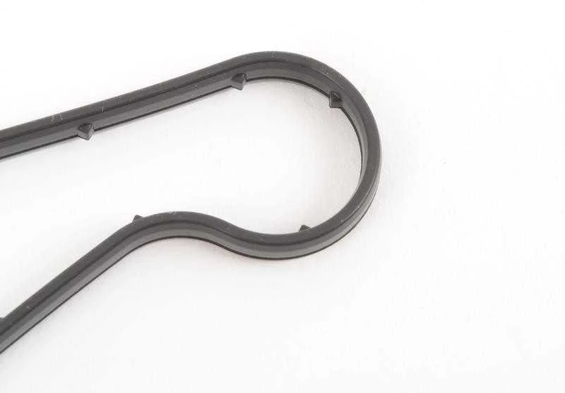 Originalus BMW e60 e92 tarpiklis variklio alyvos aušintuvui iki filtro korpuso e61 e70 e82 e85