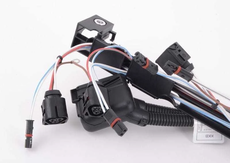 Originalus BMW E70N E71 E82 E84 uždegimo modulio laidų rinkinys OEM 12517592511