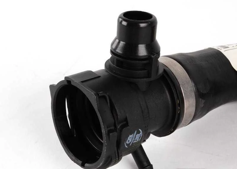 Originalus BMW E82/88 E90/92/93 E89 viršutinis radiatoriaus žarna aušinimo skysčiui OEM 17127540127