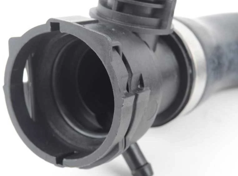 Originalus BMW E82/88 E90/92/93 E89 viršutinis radiatoriaus žarna aušinimo skysčiui OEM 17127540127
