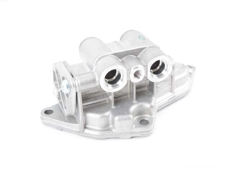 Originalus BMW E84 E90 E91 E92 E93 X1 variklio alyvos aušintuvas OEM 17227521376