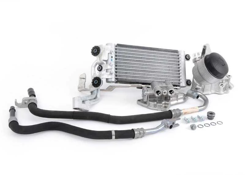 Originalus BMW E84 E90 E91 E92 E93 X1 variklio alyvos aušintuvas OEM 17227521376