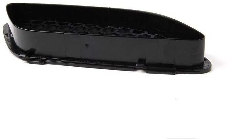 Originalus BMW E90 E92 E93 M3 priekinis kapoto groteles juodos dešinės pusės 8041986