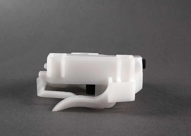 Originalus BMW E92 E92N E93 E93N kupė oro kanalizacijos vamzdis priekyje OEM 51717156559