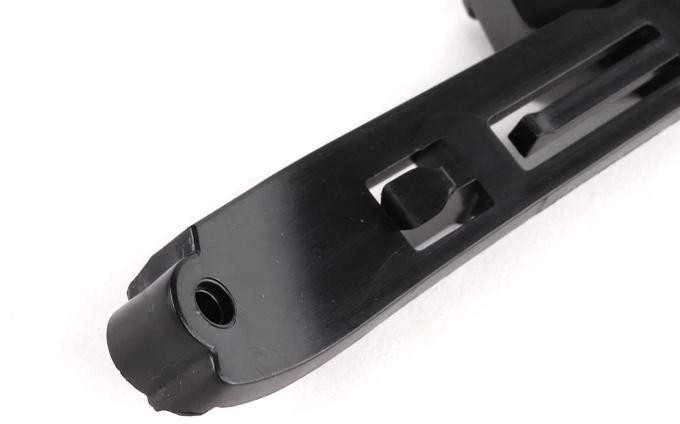 Originalus BMW E92 E93 vairuotojo pusės priekinio bamperio gidas 51117156555 NAUJAS