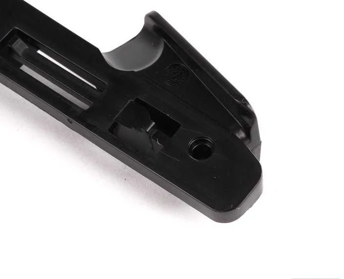 Originalus BMW E92 E93 vairuotojo pusės priekinio bamperio gidas 51117156555 NAUJAS