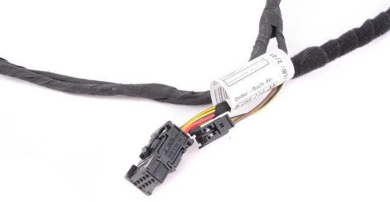 Originalus BMW F20 F20N F21 F21N F30 F30N adapterio laidas juosmens OEM 61129258214