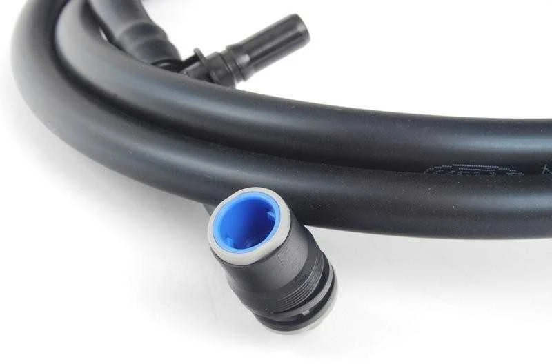 Originalus BMW F30 F30N F31 F31N F32 F33 žibintų plovimo žarna OEM 61677241690