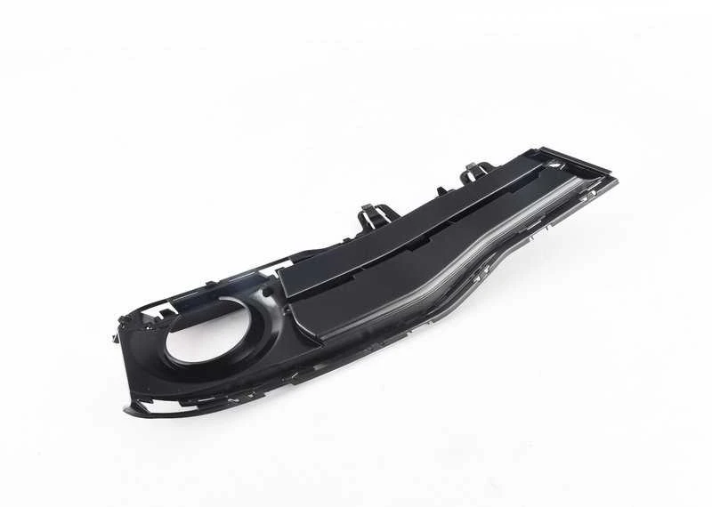 Originalus BMW F30N F31N Priekinis bamperis Atviras rūko žibinto groteles Kairė OEM 51117396885