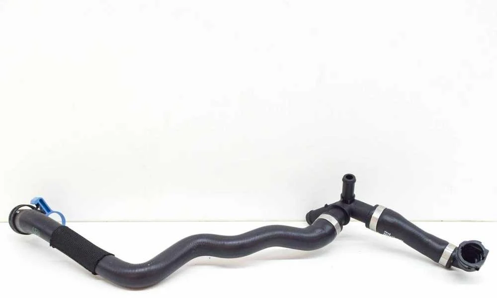 Originalus BMW F45 F46 F48 F49 turbokompresoriaus šilumokaitis linija OEM 17127617377