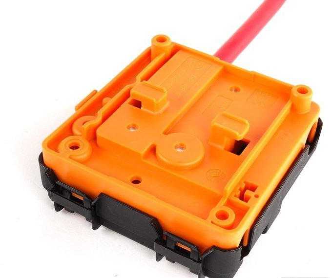 Originalus BMW JCW R52 R53 kupė teigiamas akumuliatoriaus saugiklio modulis B+ OEM 61131508927
