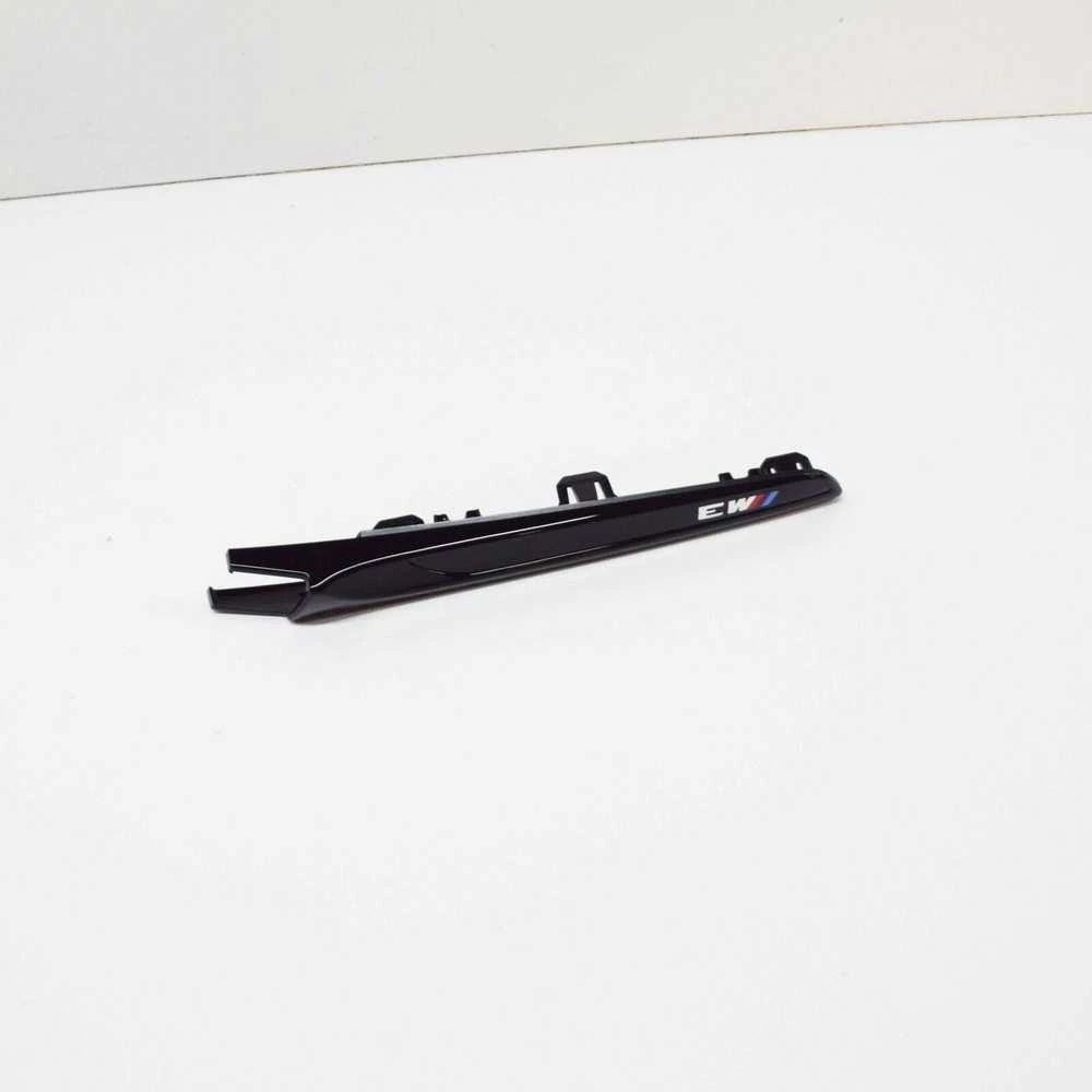 Originalus BMW M3 blizgus juodas sparno groteles 51148068588