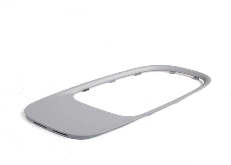 Originalus BMW M3 E90 E92 E93 paruoštas apdailos grotelių rėmas variklio dangčiui N/S OEM 41007891291