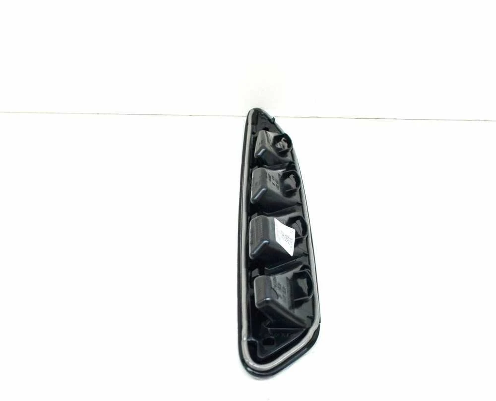 Originalus BMW X3 X4 M G01 G02 G08 Apdailos Šoninis Panele Priekinis Kairysis 51138064805