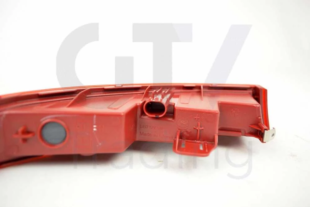Originalus BMW X5 G05 X7 G07 galinio bamperio dešinysis atšvaitas M Sport 63148091922