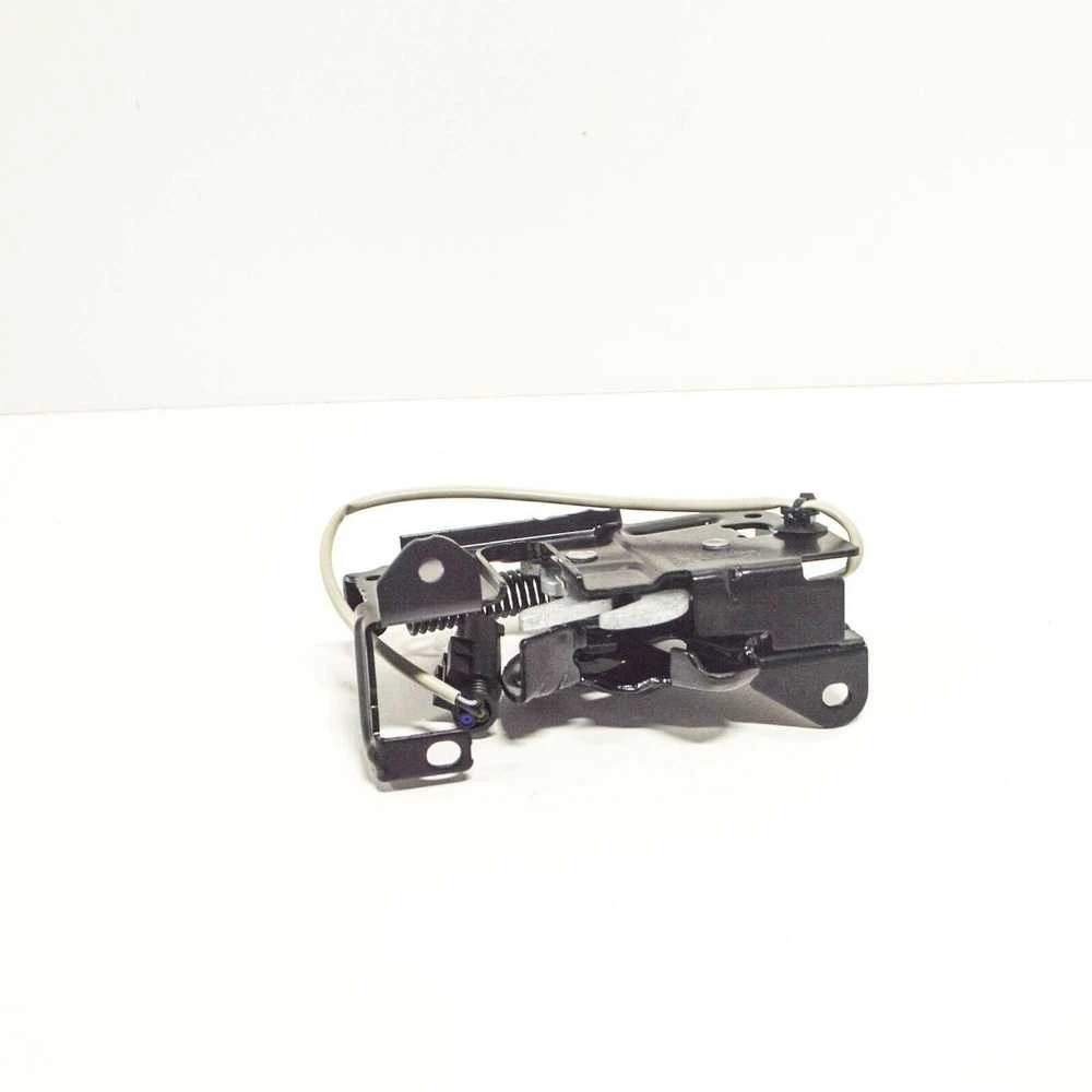Originalus BMW ZINORO X1 F39 F45 F46 F48 F49 F52 Užraktas Kapatui Kairėje 51237431369