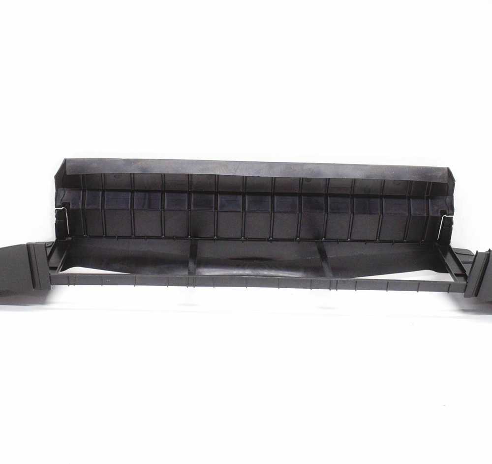 Originalus "Mercedes-Benz W246" oro kanalas A2465051530