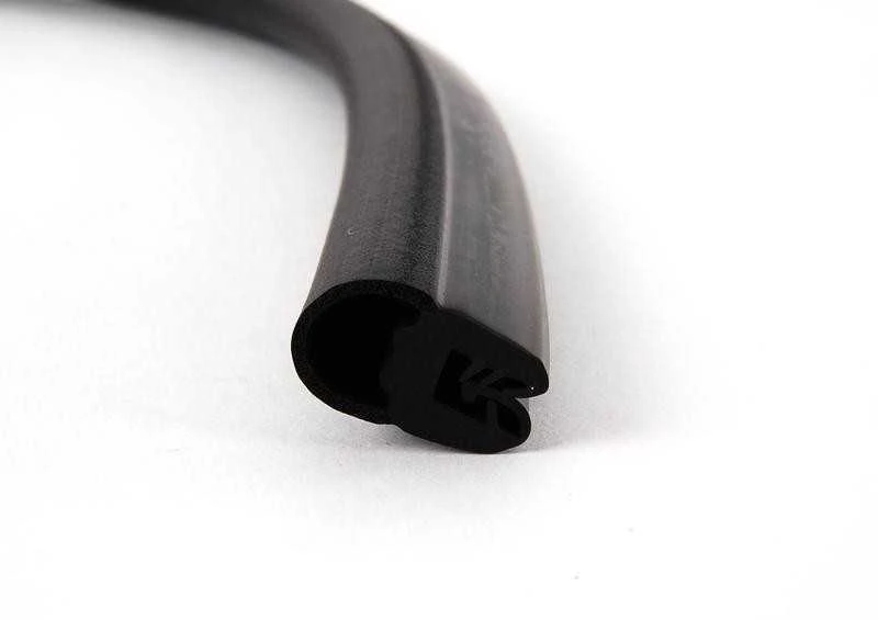 ORIGINALUS OEM BMW 328I Priekinis Bamperio Grotelės Grotelės - Viršutinė Sandarinimo Gaubto Sandarinimo 51767143757