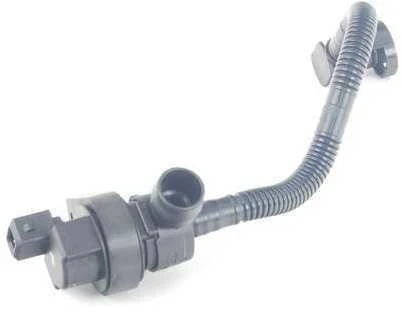ORIGINALUS OEM BMW 5 serijos E60 E61 kuro bako kvėpavimo vožtuvas su vamzdžiu 13907537113