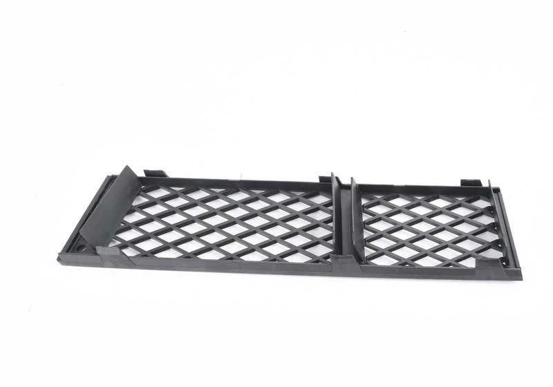ORIGINALUS OEM Priekinis bamperis DEŠINIS Apatinis groteles BMW 7 serija F01 F02 2008 - 2012 Naujas