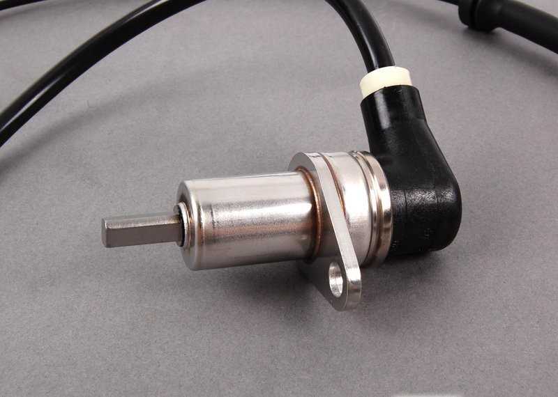 Originalus OEM priekinis keleivio dešinės pusės ABS ratų greičio jutiklis BMW 34521178982