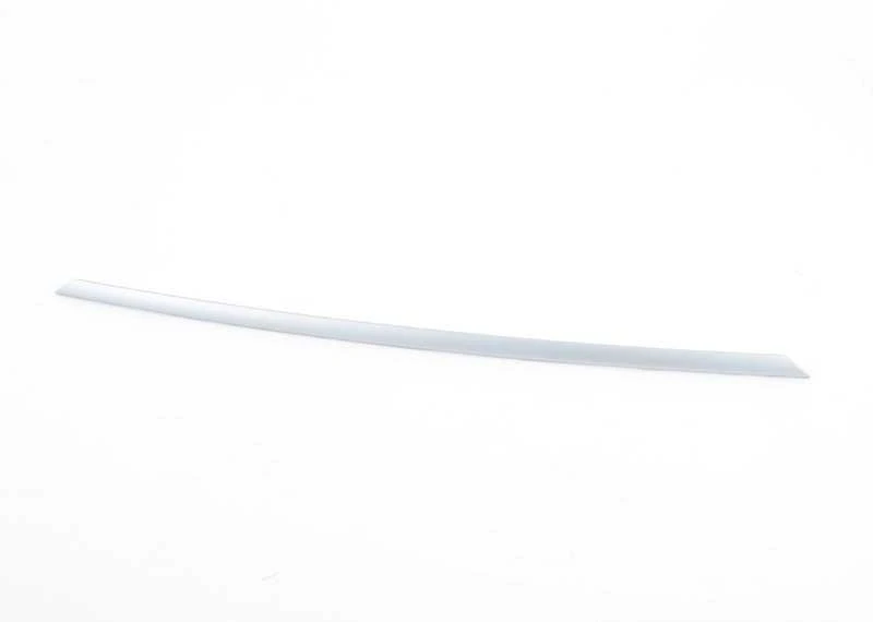 Originalus priekinio bamperio centrinis juostos apdailos elementas tinka BMW 3 F30 F31 Modern Line 11-