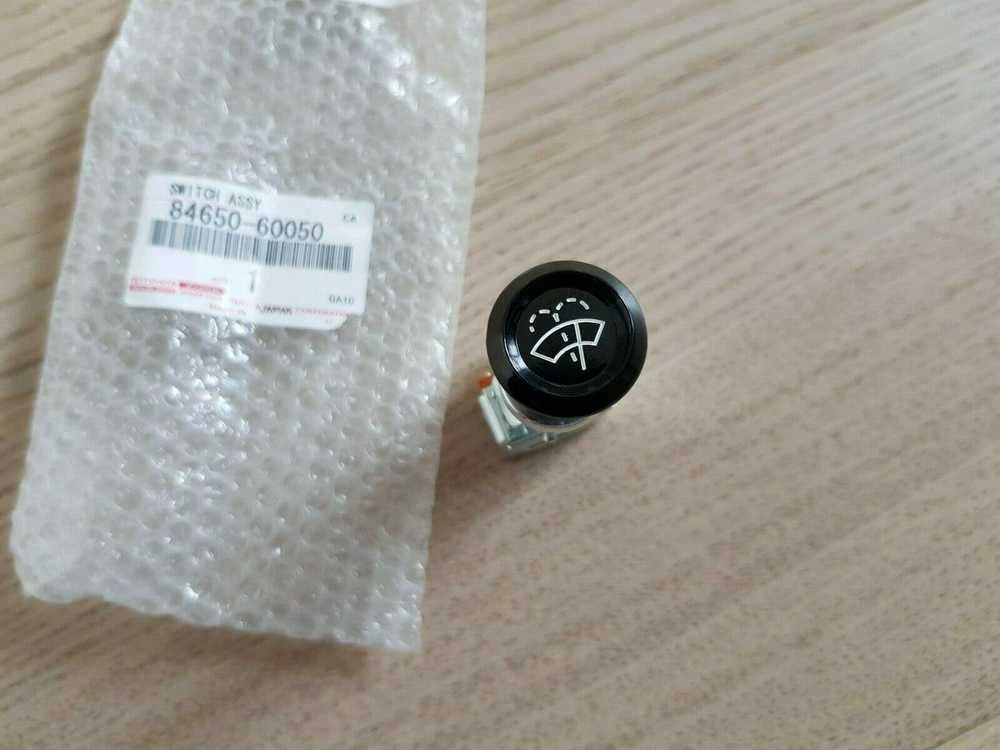 Originalus TOYOTA Land Cruiser 40 serijos valytuvo jungiklis 84650-60050