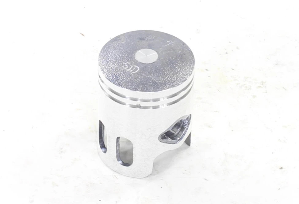 Other CILINDRAS YAMAHA AEROX APRILIA MALAGUTI MBK 50 40mm LC PIN 10mm 2T SA TINKA: APRILIA-AREA/GULLIVER/RALLY/SONIC/SR BENELLI-491/K2 BETA-ARK/EIKON ITALJET-DRAGSTER-MALAGUTIY1-51MB YAMAHA-NS50/YQ/AEROX