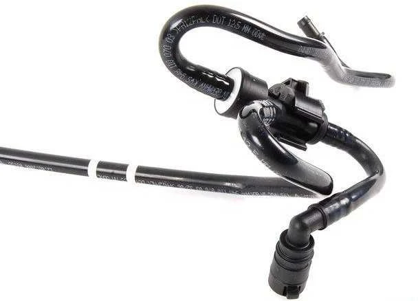 Porsche Cayenne variklio alkūninis dangtis kvėpavimo žarna originali 94811007003