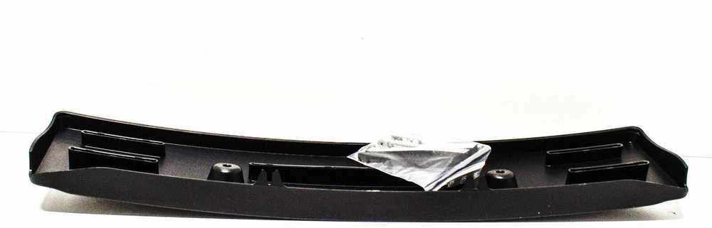PORSCHE CAYMAN 981 Priekinio Bamperio Licencijos Plokštės Laikiklis 981701051141E0 ORIGINALUS