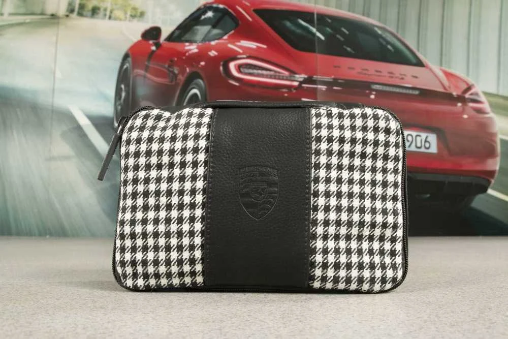 Pirmosios Pagalbos Rinkinys Porsche Originalus PCG80070400