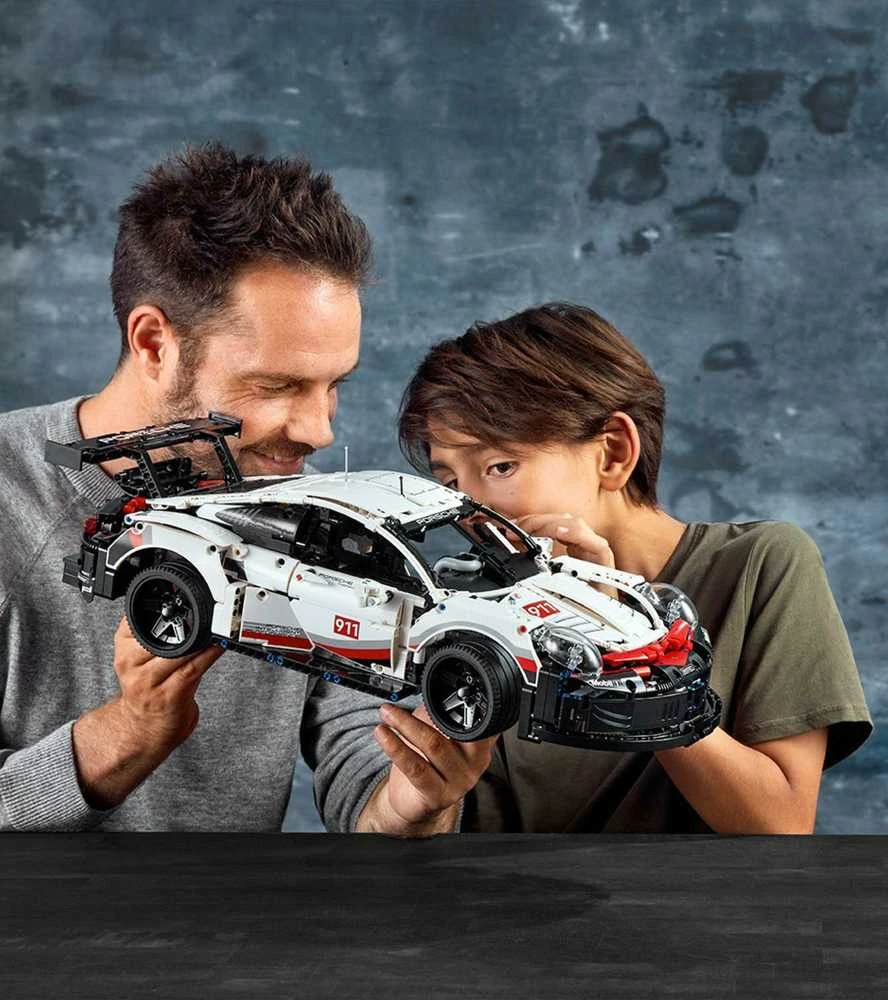 PORSCHE LEGO® Technic Porsche 911 RSR