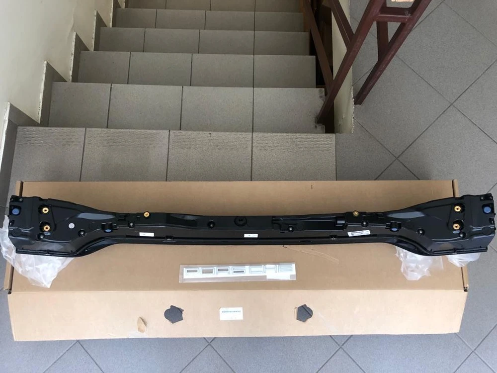 Porsche Macan 2019 Trunk Center Tail Light Originalus 95B945208PY