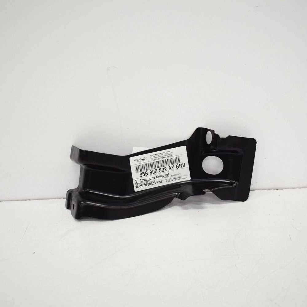 PORSCHE MACAN 95B Dešinės sparno vidinė atrama 95B805832AYGRV NAUJA ORIGINALI