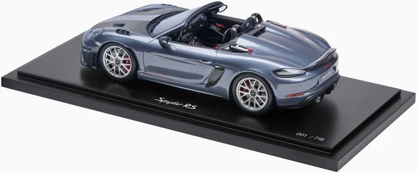PORSCHE Porsche 718 Spyder RS (982) – Ribota leidimas