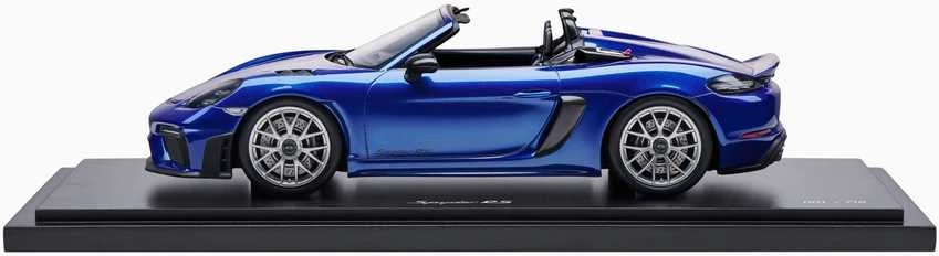 PORSCHE Porsche 718 Spyder RS (982) – Ribota leidimas