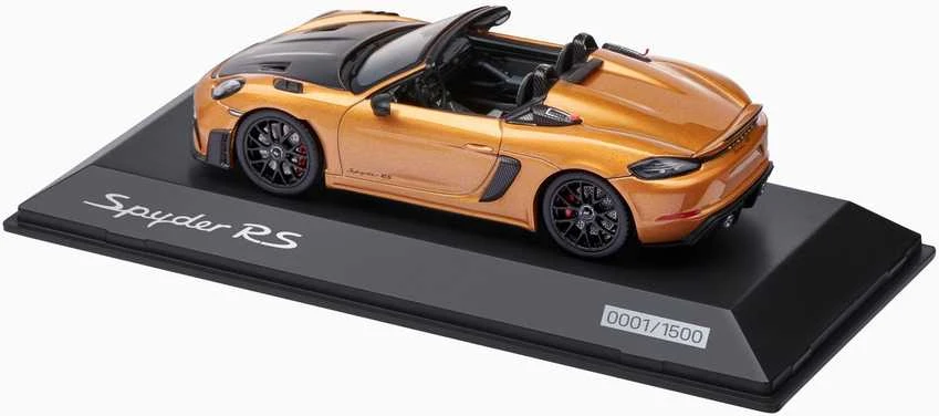 PORSCHE Porsche 718 Spyder RS (982) – Ribota serija