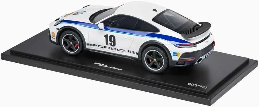 PORSCHE Porsche 911 Dakar (992) Ralis 1974 Dizainas – Ribota.