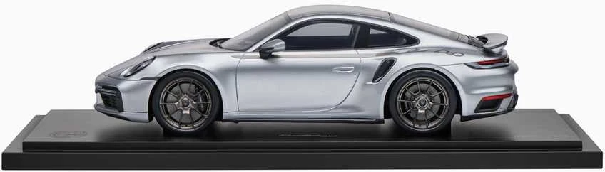 PORSCHE Porsche 911 Turbo 50 metų (992) – Ribota leidimo