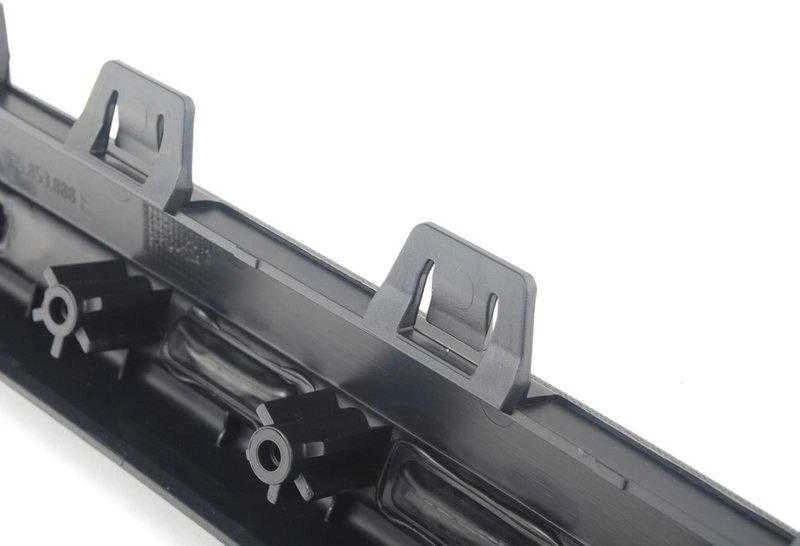 PORSCHE \u00a0\u00a0Priekinis buferis apatinis dešinysis spoileris OEM 958505888019B9 95850588800