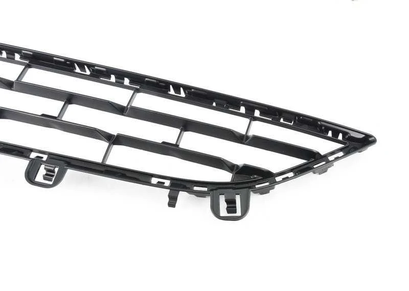 Bmw X6 F16 Priekinio Bamperio Centrinė Apatinė Atvira Grotelė Originalus 51117319768