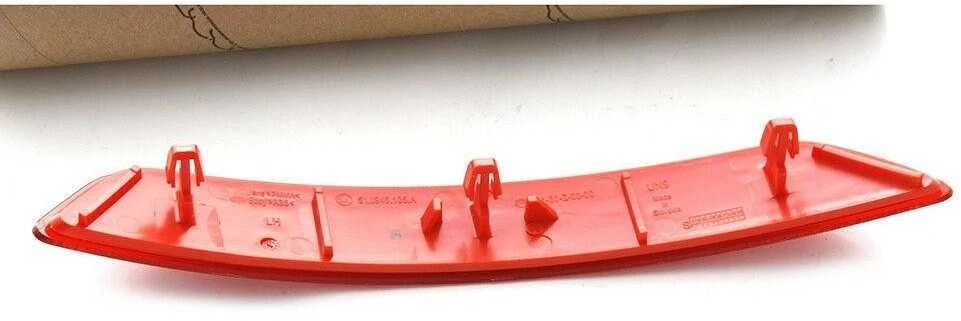Skoda Fabia Octavia Rear Bumper Marker Reflector N/S Originalus 5L0945105A