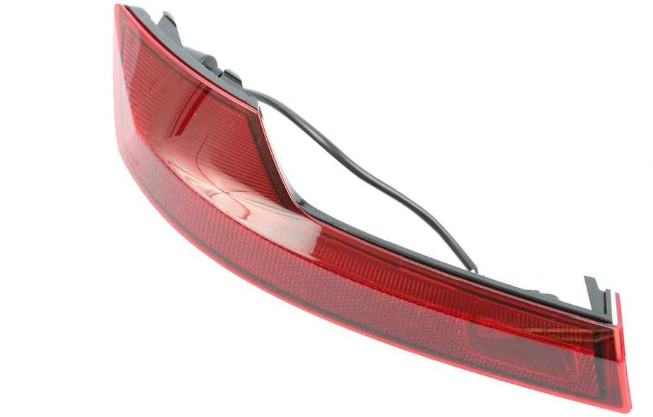 Škoda Kamiq Scala LED Galinio Rūko Šviesos Originalus 658945701B