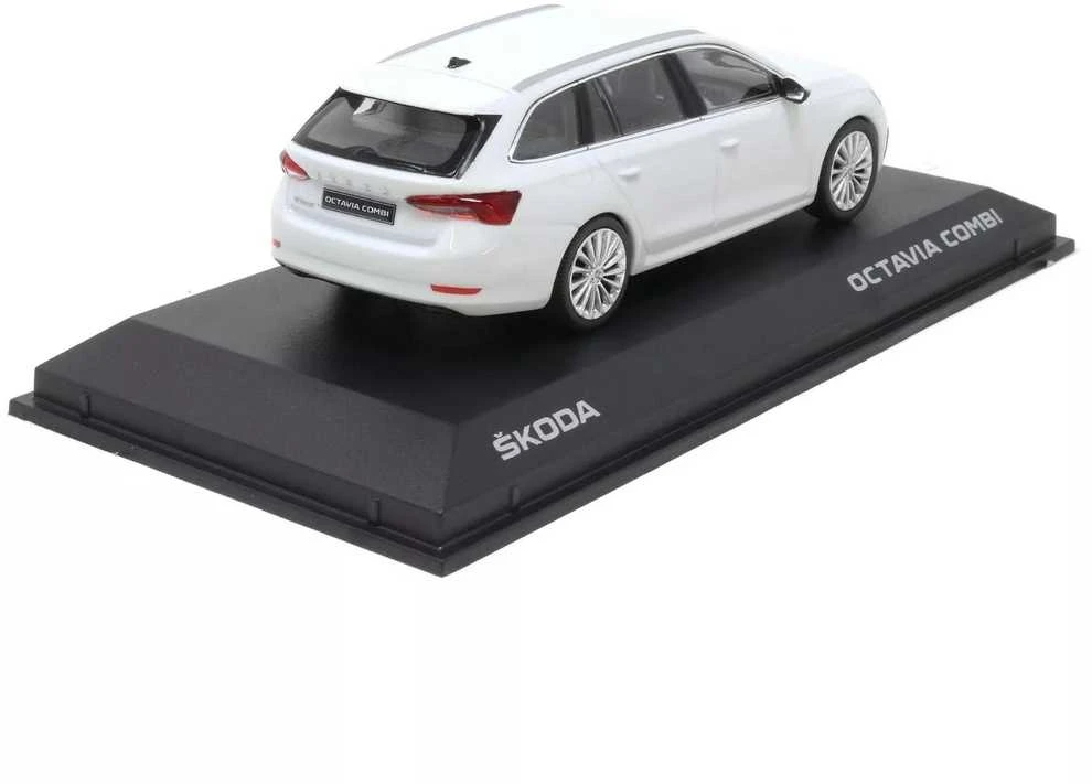 Skoda Octavia Combi A8 1 43 Moon Baltas Originalus 5E7099300S9R