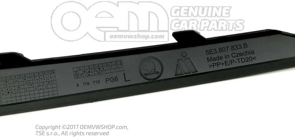 Skoda Octavia NN 2020 Trim Insert Originalus 5E3807833BF9R