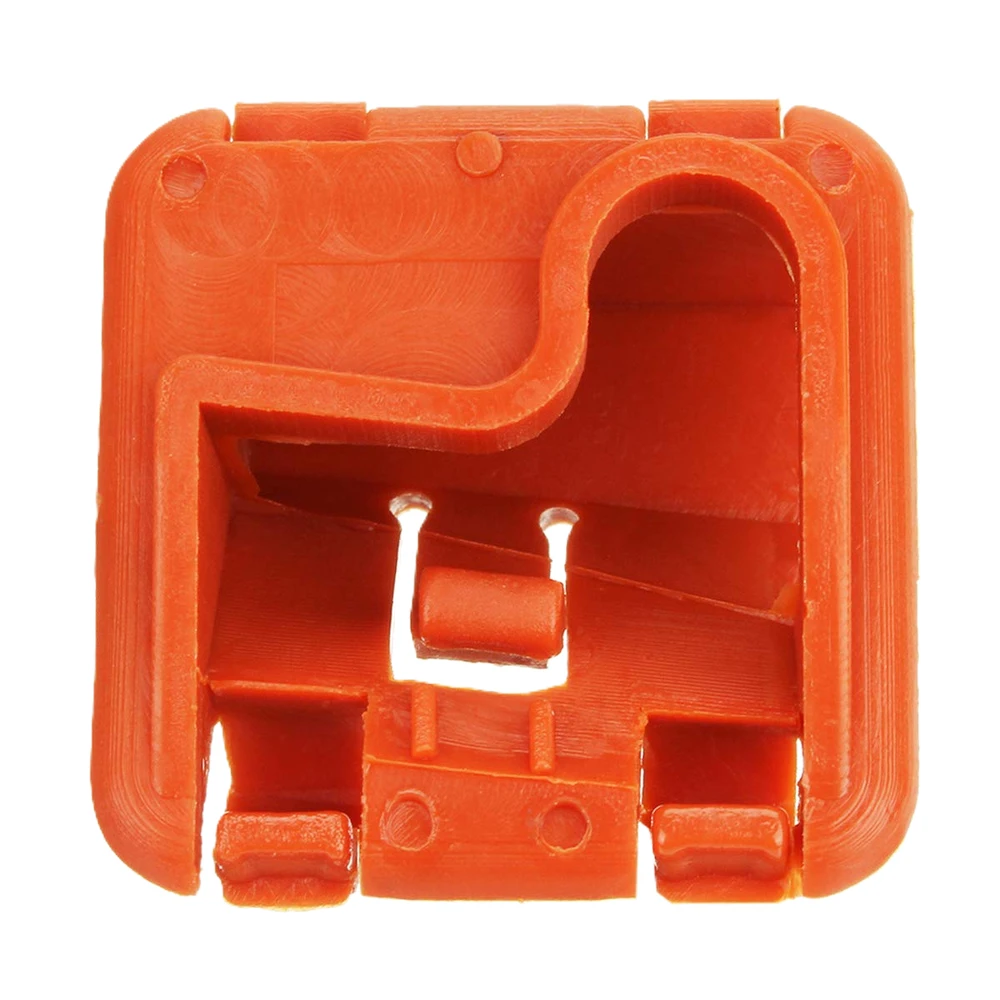 Skoda Panhardo Strypo Laikiklis Seat Cordoba 6L 2003-2009 Originalus 1U0823570A