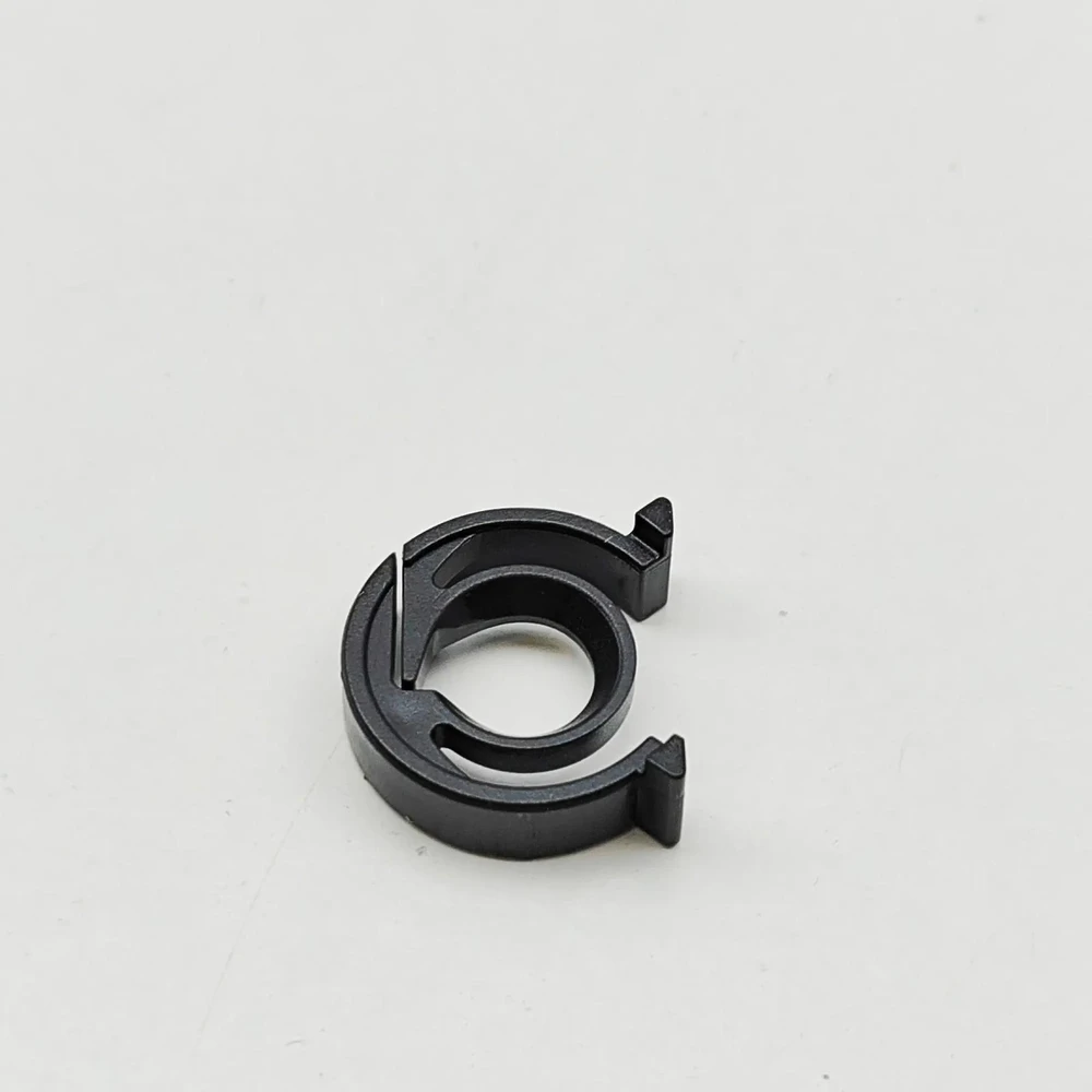 Škoda Reduction Agent Line Bracket Volkswagen Golf Audi A3 Q3 Q7 5Q0131645B Originalus