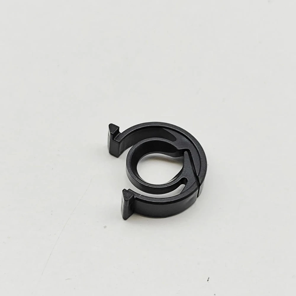 Škoda Reduction Agent Line Bracket Volkswagen Golf Audi A3 Q3 Q7 5Q0131645B Originalus