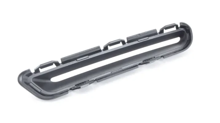Šoninis Dešinysis Dangtelis BMW F80 M3 F82 M4 Originalus 51128056586